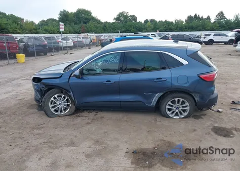 2020 Ford Escape Se z USA, uszkodzony, nr VIN 1FMCU9G60LUC45163